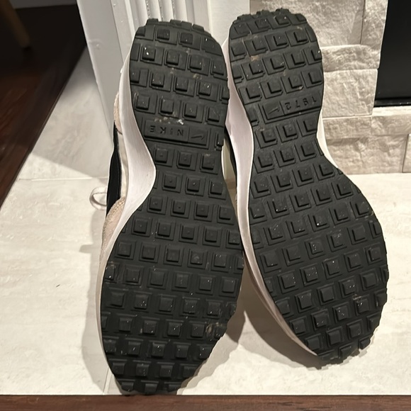 Nike Waffle Debut Women’s - Picture 6 of 7